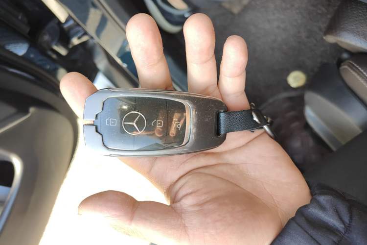 Used Mercedes-Benz GLC 2021 GLC 260 L 4MATIC Luxury Model Vehicle Key