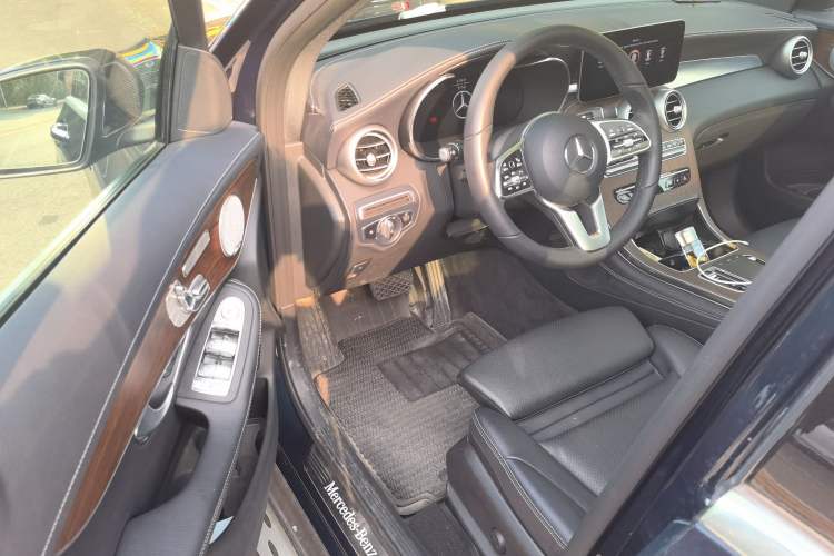 Used Mercedes-Benz GLC 2021 GLC 300 L 4MATIC Dynamic Model Driver Seat