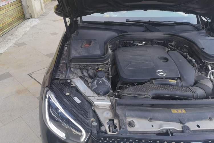 Used Mercedes-Benz GLC 2021 GLC 260 L 4MATIC Luxury Model Engine Bay Right