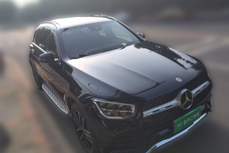 Used Mercedes-Benz GLC 2021 GLC 300 L 4MATIC Dynamic Model Front Right 45 Deg