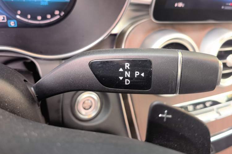 Used Mercedes-Benz GLC 2021 GLC 300 L 4MATIC Dynamic Model Gear Lever