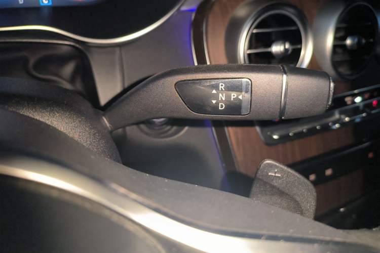 Used Mercedes-Benz GLC 2021 GLC 300 L 4MATIC Dynamic Model Gear Lever