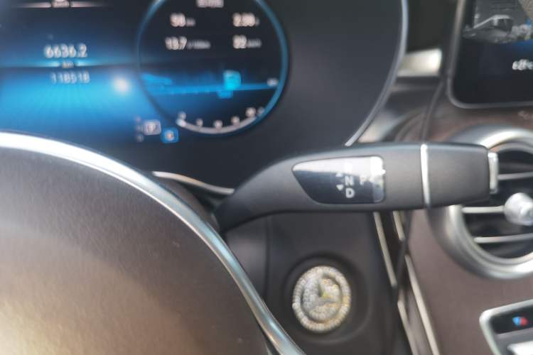 Used Mercedes-Benz GLC 2021 GLC 260 L 4MATIC Luxury Model Gear Lever