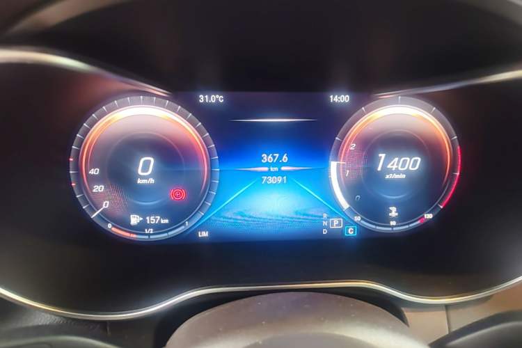 Used Mercedes-Benz GLC 2021 GLC 260 L 4MATIC Luxury Model Instrument Cluster