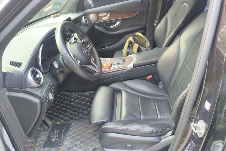 Used Mercedes-Benz GLC 2021 GLC 300 L 4MATIC Dynamic Model Left Front Seat