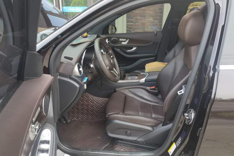 Used Mercedes-Benz GLC 2021 GLC 260 L 4MATIC Luxury Model Left Front Seat