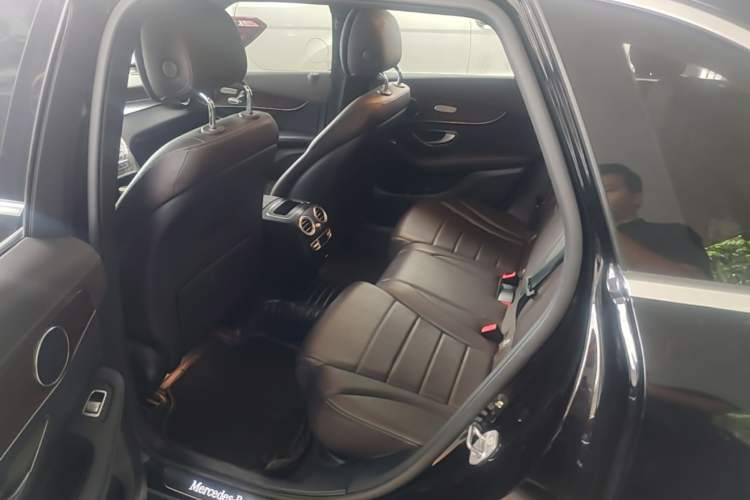 Used Mercedes-Benz GLC 2021 GLC 260 L 4MATIC Luxury Model Left Rear Seat