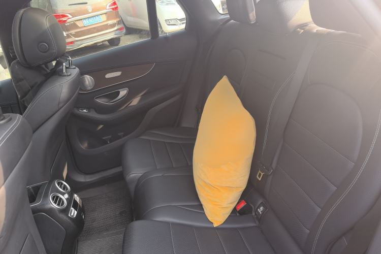 Used Mercedes-Benz GLC 2021 GLC 300 L 4MATIC Dynamic Model Left Rear Seat