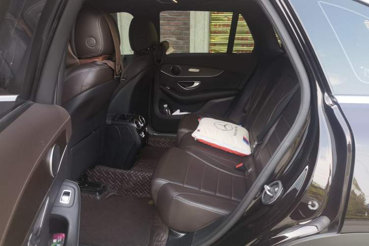 Used Mercedes-Benz GLC 2021 GLC 260 L 4MATIC Luxury Model Left Rear Seat