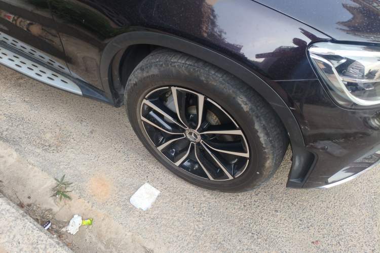 Used Mercedes-Benz GLC 2021 GLC 300 L 4MATIC Dynamic Model Right Front Wheel Hub