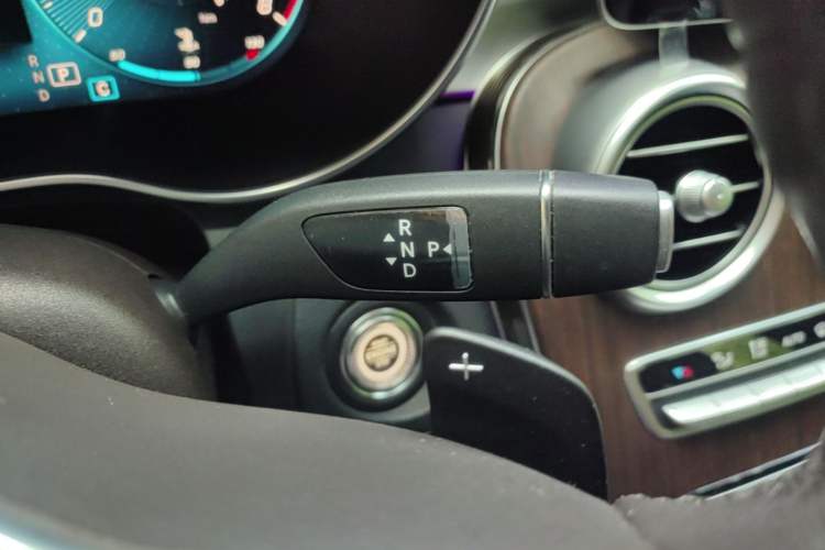 Used Mercedes-Benz GLC 2021 GLC 300 L 4MATIC Dynamic Model Gear Lever