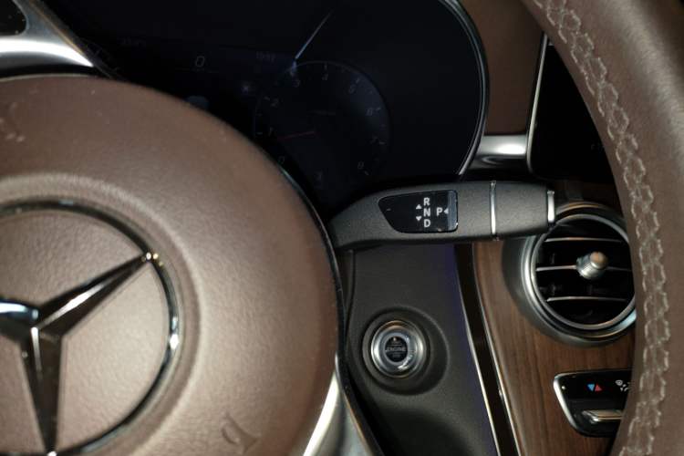 Used Mercedes-Benz GLC 2021 GLC 300 L 4MATIC Dynamic Model Gear Lever