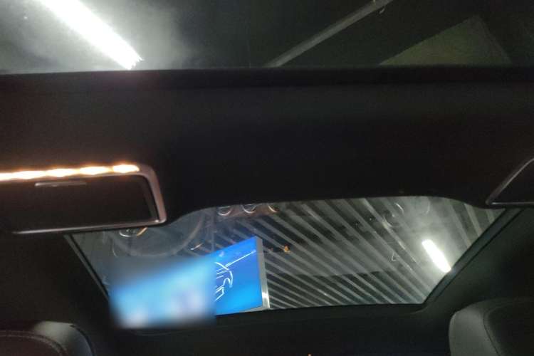Used Mercedes-Benz GLC 2021 GLC 300 L 4MATIC Dynamic Model Headliner