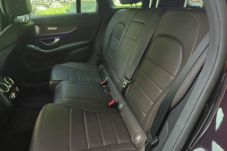 Used Mercedes-Benz GLC 2021 GLC 300 L 4MATIC Dynamic Model Left Rear Seat