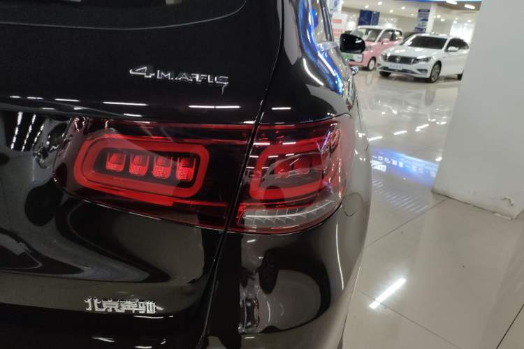 Used Mercedes-Benz GLC 2021 GLC 300 L 4MATIC Dynamic Model Right Rear Taillight