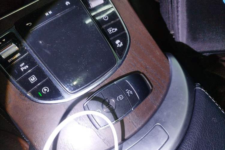 Used Mercedes-Benz GLC 2021 GLC 260 L 4MATIC Luxury Model Vehicle Key