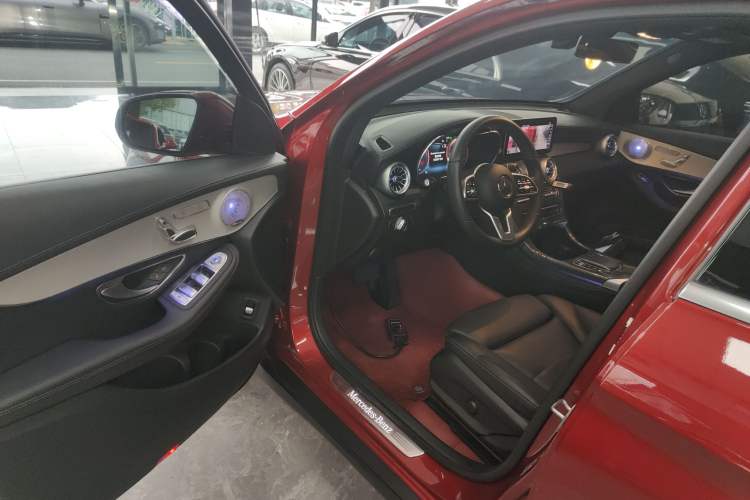 Used Mercedes-Benz GLC 2021 GLC 260 L 4MATIC Dynamic Edition Driver Seat