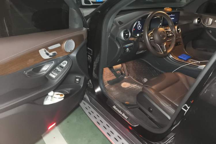 Used Mercedes-Benz GLC 2021 GLC 300 L 4MATIC Dynamic Model Driver Seat