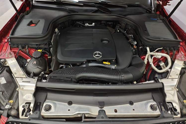 Used Mercedes-Benz GLC 2021 GLC 260 L 4MATIC Luxury Model Engine Bay
