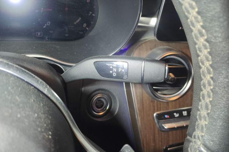 Used Mercedes-Benz GLC 2021 GLC 300 L 4MATIC Dynamic Model Gear Lever
