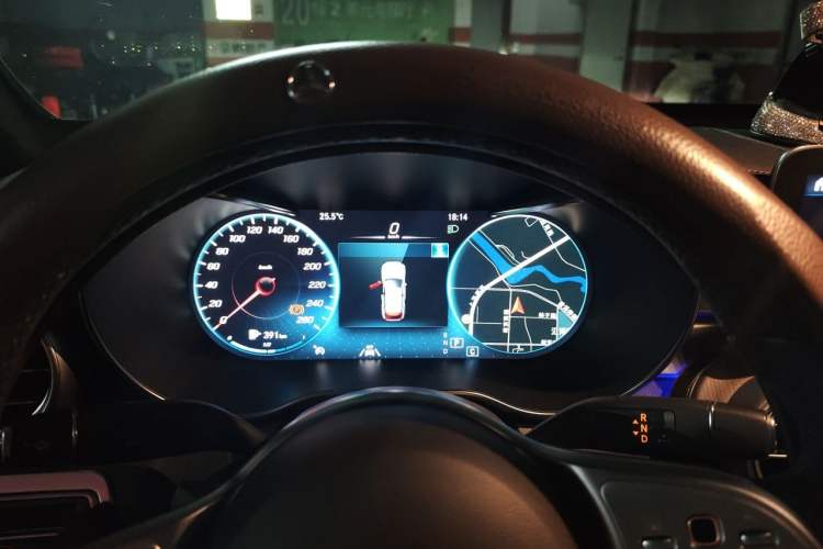 Used Mercedes-Benz GLC 2021 GLC 300 L 4MATIC Dynamic Model Instrument Cluster