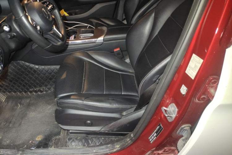 Used Mercedes-Benz GLC 2021 GLC 300 L 4MATIC Dynamic Model Left Front Seat