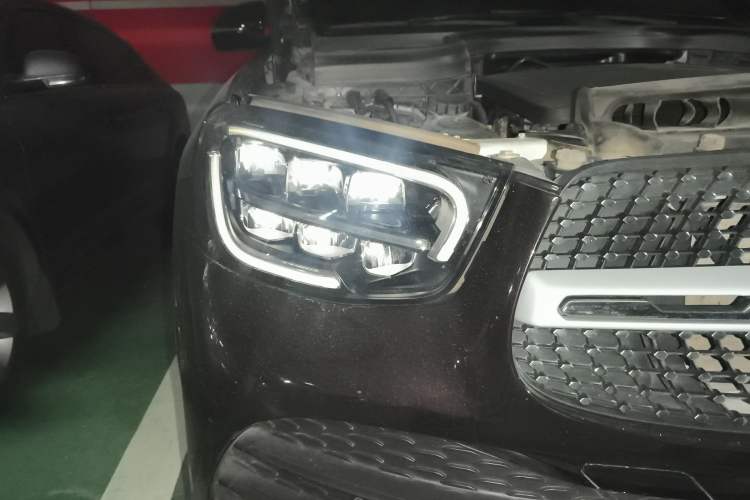 Used Mercedes-Benz GLC 2021 GLC 300 L 4MATIC Dynamic Model Right Front Headlight