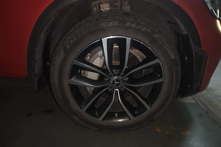 Used Mercedes-Benz GLC 2021 GLC 300 L 4MATIC Dynamic Model Right Front Wheel Hub