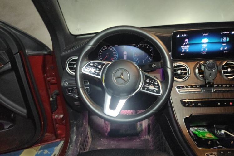 Used Mercedes-Benz GLC 2021 GLC 300 L 4MATIC Dynamic Model Steering Wheel