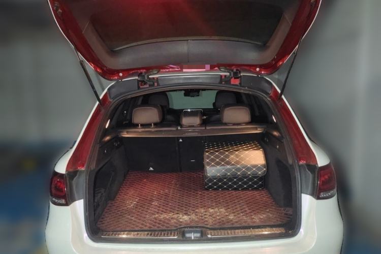Used Mercedes-Benz GLC 2021 GLC 300 L 4MATIC Dynamic Model Trunk