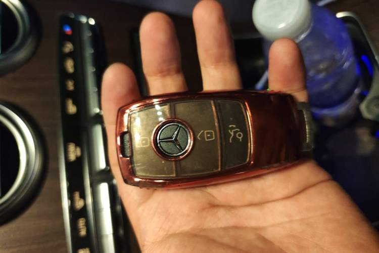 Used Mercedes-Benz GLC 2021 GLC 300 L 4MATIC Dynamic Model Vehicle Key