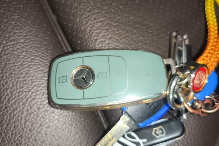 Used Mercedes-Benz GLC 2021 GLC 300 L 4MATIC Dynamic Model Vehicle Key
