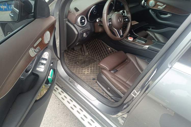Used Mercedes-Benz GLC 2021 GLC 300 L 4MATIC Dynamic Model Driver Seat