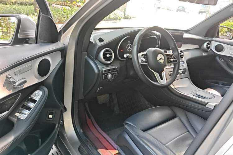 Used Mercedes-Benz GLC 2021 GLC 260 L 4MATIC Dynamic Edition Driver Seat