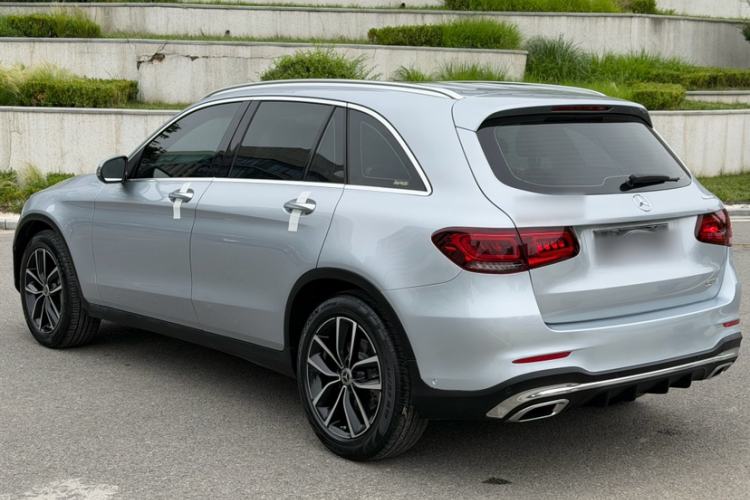 Used Mercedes-Benz GLC 2021 GLC 260 L 4MATIC Luxury Model Exterior 3