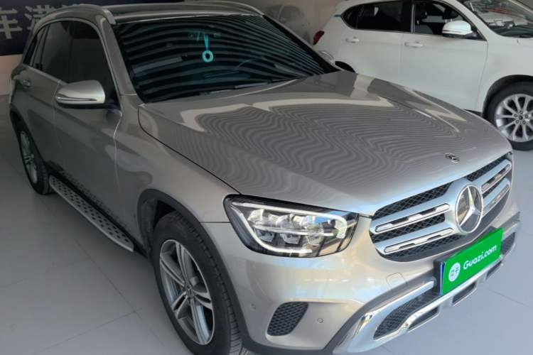 Used Mercedes-Benz GLC 2021 GLC 260 L 4MATIC Dynamic Edition Front Right 45 Deg