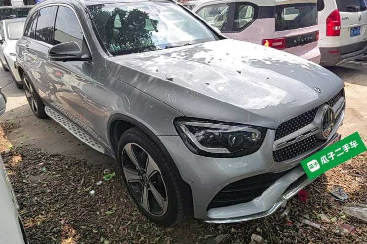 Used Mercedes-Benz GLC 2021 GLC 300 L 4MATIC Luxury Model Front Right 45 Deg