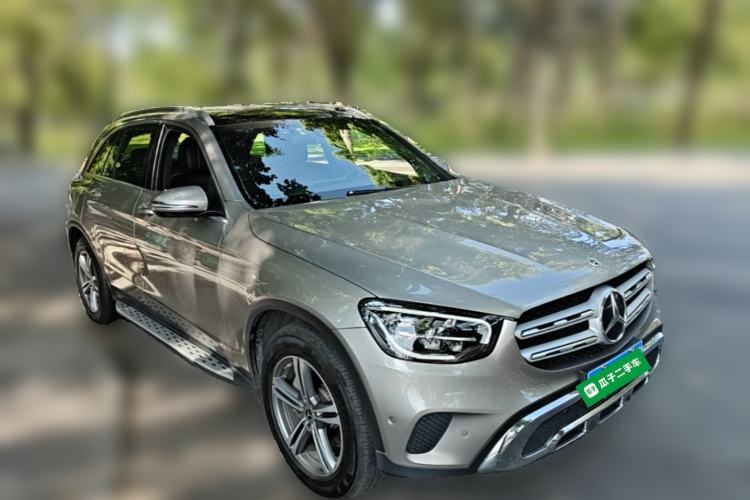 Used Mercedes-Benz GLC 2021 GLC 260 L 4MATIC Dynamic Edition Front Right 45 Deg