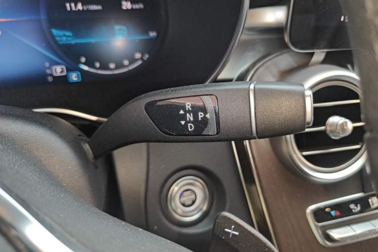 Used Mercedes-Benz GLC 2021 GLC 260 L 4MATIC Luxury Model Gear Lever