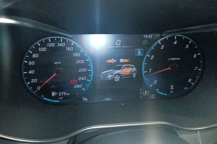 Used Mercedes-Benz GLC 2021 GLC 300 L 4MATIC Dynamic Model Instrument Cluster