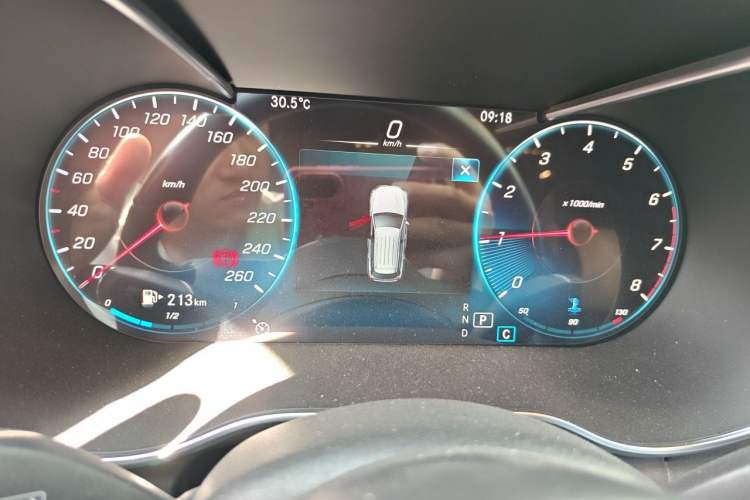 Used Mercedes-Benz GLC 2021 GLC 260 L 4MATIC Luxury Model Instrument Cluster