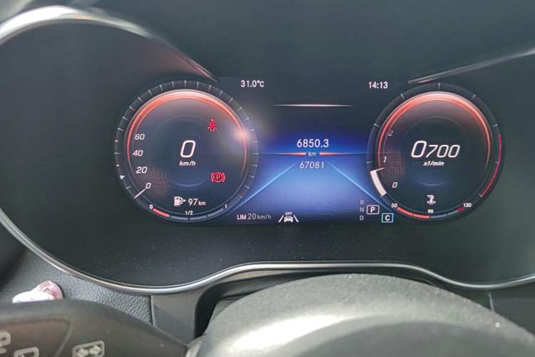 Used Mercedes-Benz GLC 2021 GLC 300 L 4MATIC Luxury Model Instrument Cluster