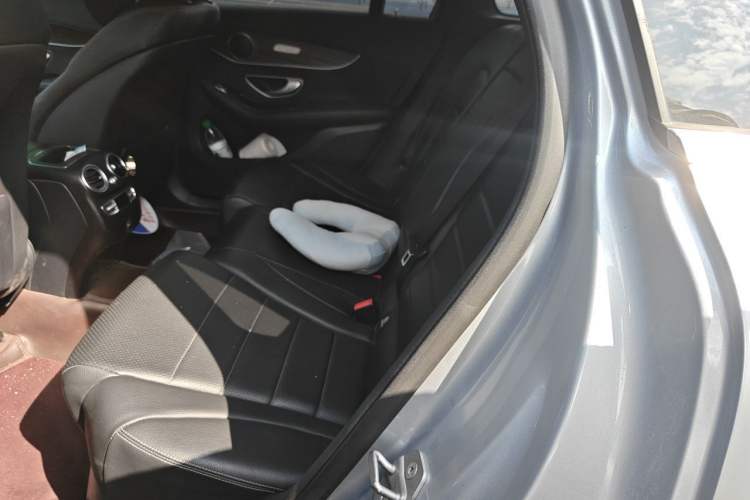 Used Mercedes-Benz GLC 2021 GLC 260 L 4MATIC Luxury Model Left Rear Seat