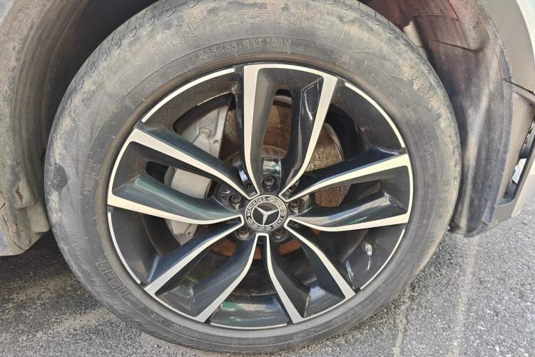Used Mercedes-Benz GLC 2021 GLC 260 L 4MATIC Luxury Model Right Front Wheel Hub