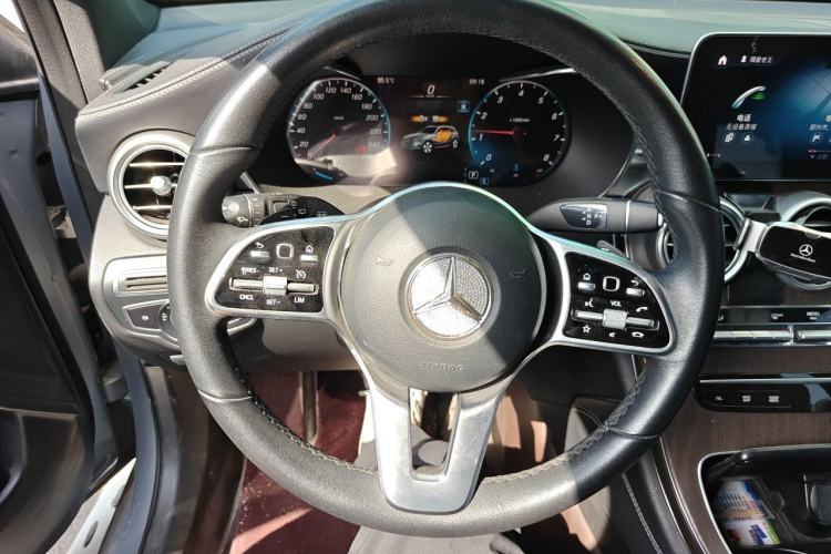 Used Mercedes-Benz GLC 2021 GLC 260 L 4MATIC Luxury Model Steering Wheel