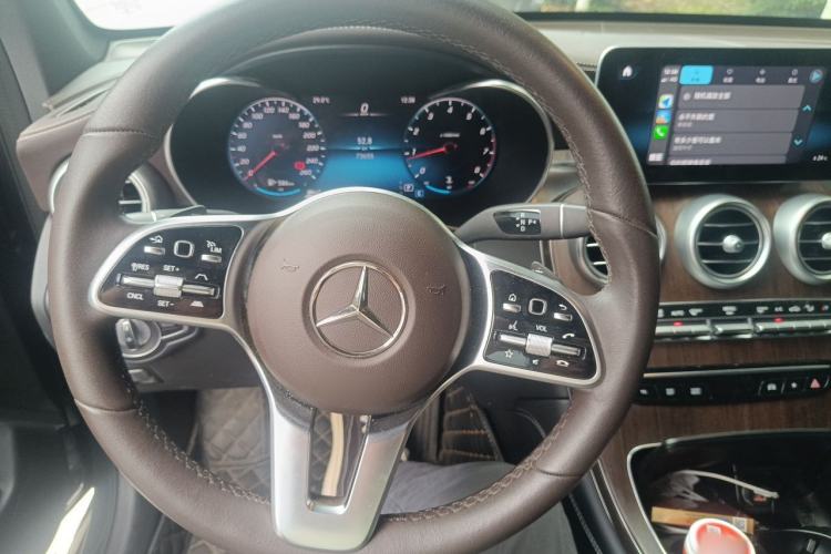 Used Mercedes-Benz GLC 2021 GLC 300 L 4MATIC Dynamic Model Steering Wheel