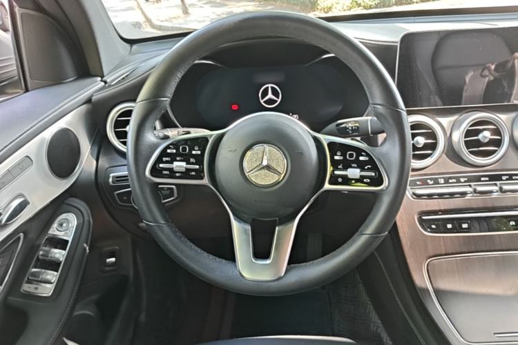 Used Mercedes-Benz GLC 2021 GLC 260 L 4MATIC Dynamic Edition Steering Wheel