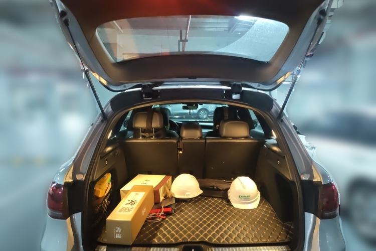 Used Mercedes-Benz GLC 2021 GLC 260 L 4MATIC Dynamic Edition Trunk