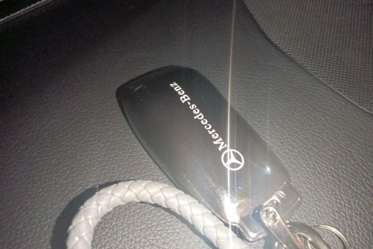 Used Mercedes-Benz GLC 2021 GLC 300 L 4MATIC Dynamic Model Vehicle Key