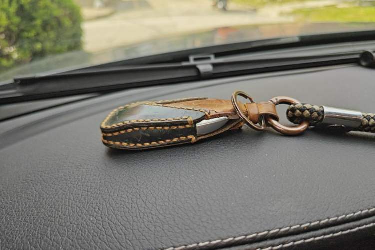 Used Mercedes-Benz GLC 2021 GLC 260 L 4MATIC Luxury Model Vehicle Key